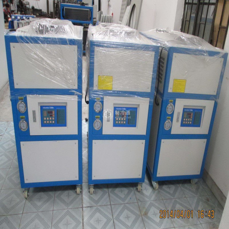 工業(yè)冷水機